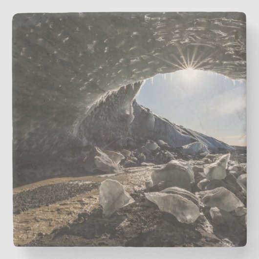 Sonnendurchbruch am Eishöhleneingang Steinuntersetzer (Vorderseite)