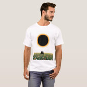 Sonnenfinsternis Picknick T-Shirt (Vorne ganz)