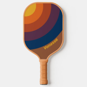 Sonnengebackener Ton Kreis Streifen mit Namen Pickleball Schläger