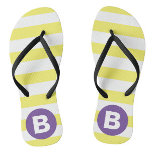 Sonnengelb gestreift mit lila Monogramm Badesandalen