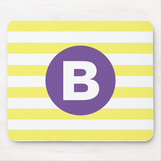Sonnengelb gestreift mit lila Monogramm Mousepad (Vorne)