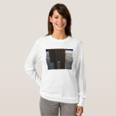 Sonnenkollektoren der Internationalen Raumstation T-Shirt (Vorne ganz)
