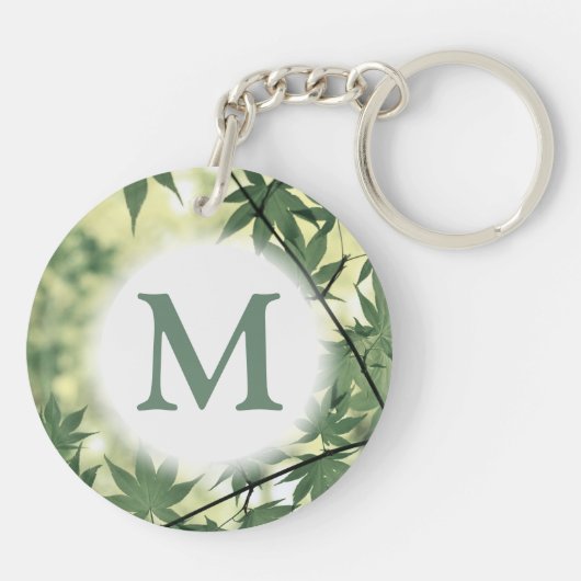 Sonnenlicht durch Ahorn-Blätter Monogramm Schlüsselanhänger (Rückseite)