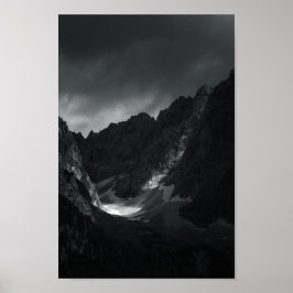 Sonnenlicht durch dunkle Wolken Poster