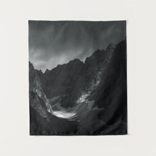 Sonnenlicht durch dunkle Wolken Wandteppich (Vorderseite)