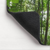 Sonnenlicht durch Regenwaldkanopie tropisches Grün Mousepad (Ecke)