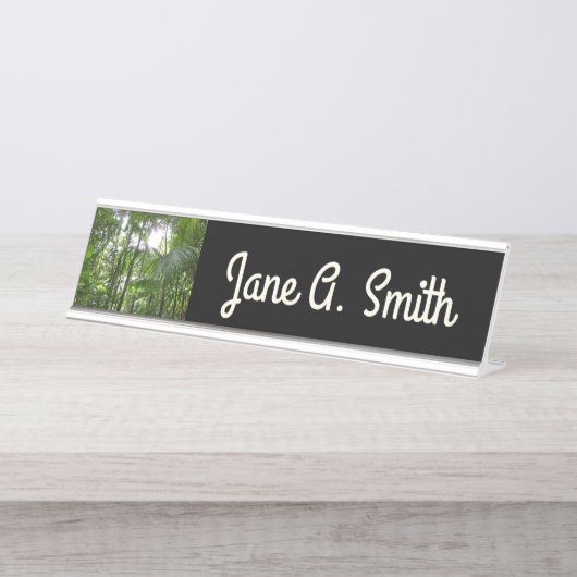 Sonnenlicht durch Regenwaldkanopie tropisches Grün Schreibtischnamensplakette (Vorderseite )