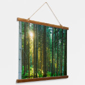 Sonnenlicht durch Wälder Wandteppich Mit Holzrahmen (Gewinkelt)