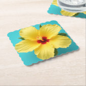 Sonnenlicht Schönheit: Lebhafter, gelber Hibiskus Untersetzer (angewinkelt)