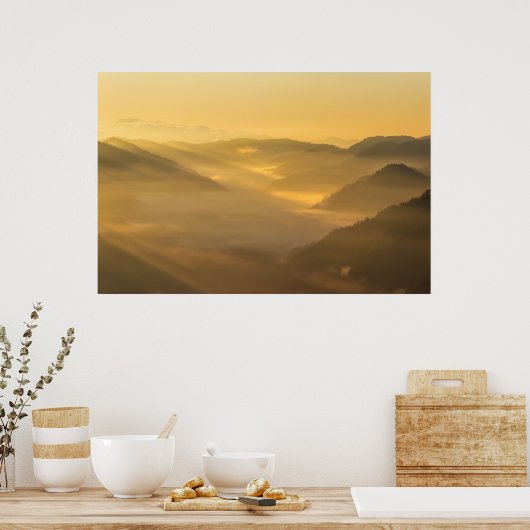 Sonnenlicht strahlt am Nebel Poster (Küche)