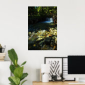 Sonnenlicht und Wasserfall Poster (Heimbüro)