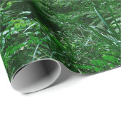 Sonnenlichtes Baumdach im tropischen Dschungel Geschenkpapier (Rolleneckpunkt)