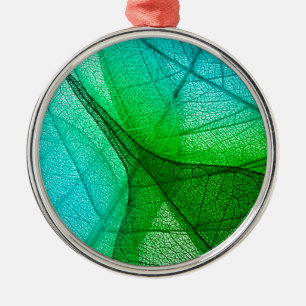 Sonnenlichtfilterung durch transparente Blätter Silbernes Ornament