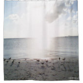 Sonnenruhm am Strand Duschvorhang (Vorderseite)