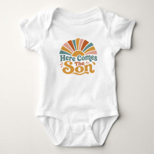 Sonnenschein-Baby-Party, hier kommt der Sohn Baby Strampler