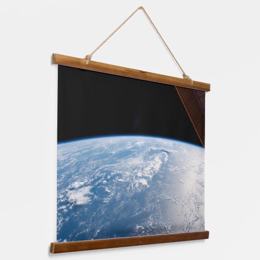 Sonnenschein in den Gewässern des Pazifiks Wandteppich Mit Holzrahmen (Gewinkelt)