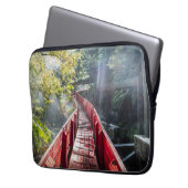 Sonnenschein in den Termas Geometrien, Conaripe, C Laptopschutzhülle (Vorderseite Links)