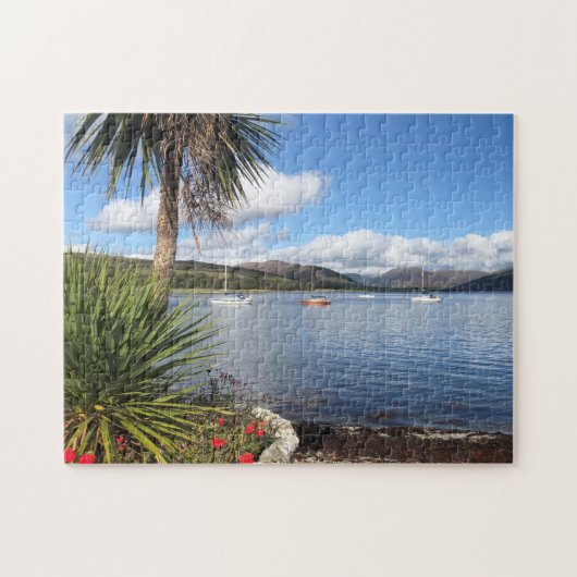 Sonnenschein in Schottland. Bucht mit Palmen und Y Puzzle (Horizontal)