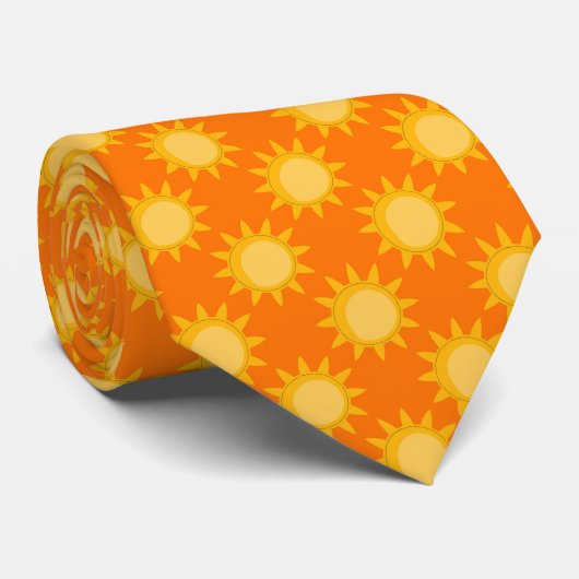 Sonnenschein-Sonnenmuster-Design auf Orange Krawatte (Gerollt)
