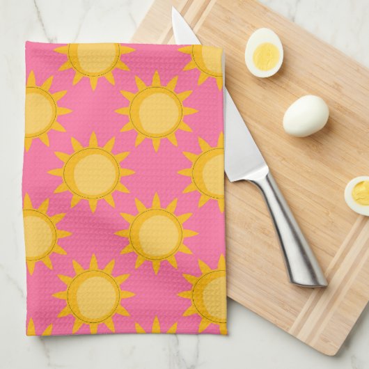 Sonnenschein-Sonnenmuster-Design auf Rosa Geschirrtuch (Viertel Falte)