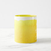 Sonnenscheinkaffee-Zitatgelb des gutenmorgens Zweifarbige Tasse (Mittel)