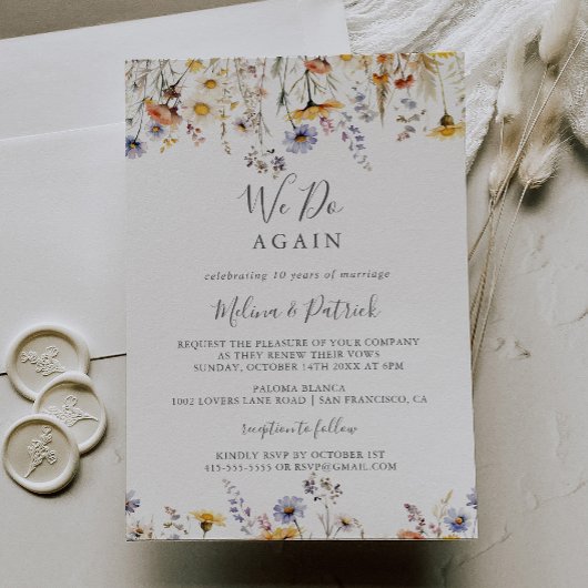 Sonnenscheinsonne im Herbst Wildblume machen wir w Einladung