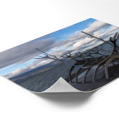 Sonnenschiff-Denkmal in Reykjavík Poster (Ecke)