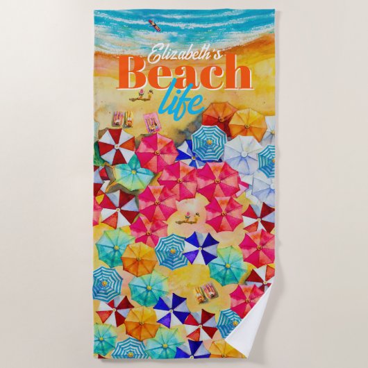 Sonnenschirme im Sandstrand Strandtuch (Vorderseite)