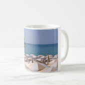 Sonnenschirme in Cannes in Frankreich Kaffeetasse (VorderseiteRechts)