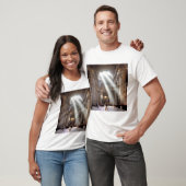 Sonnenschirme schütteln durch die Fenster T-Shirt (Unisex)