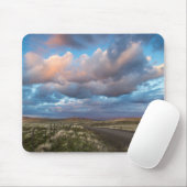 Sonnenschirme über der Gravel Zumani Prairie Road Mousepad (Mit Mouse)