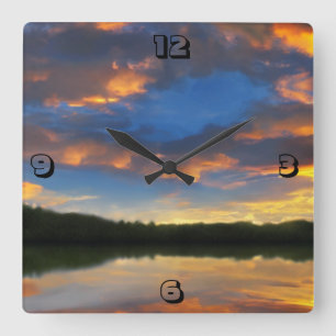 Sonnenschutzgitter Quadratische Wanduhr