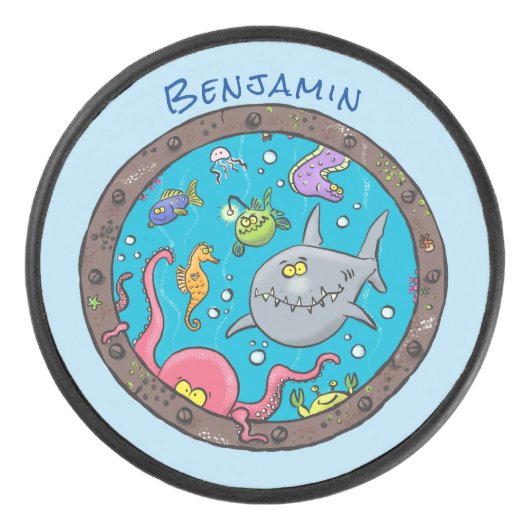 Sonnenseebewohner unter Wasser zeichnend Cartoon Eishockey Puck (Vorderseite)