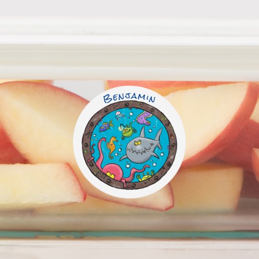 Sonnenseebewohner unter Wasser zeichnend Cartoon Etiketten (Befestigt)