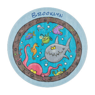 Sonnenseebewohner unter Wasser zeichnend Cartoon Schneidebrett