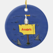 Sonnensevogel umkreist von Haifischen Cartoon Keramik Ornament (Hinten)