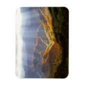 Sonnenstrahlen über den Shirakami-Sanchi-Bergen Magnet (Vertikal)