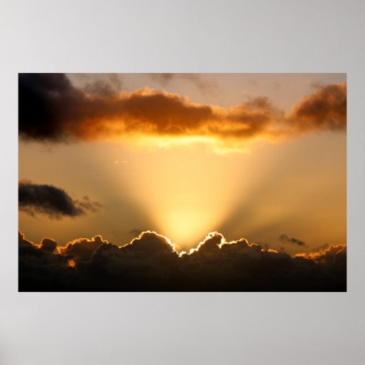 Sonnenstrahlen und dunkle Wolken Poster (Vorne)