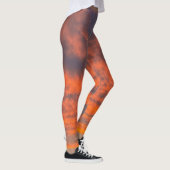 Sonnenuntergang am Feuer Leggings (Rechts)