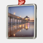 Sonnenuntergang am Fischen-Pier, Fort- Silbernes Ornament (Links)