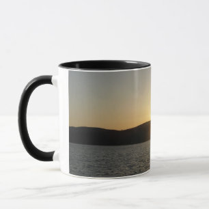 Sonnenuntergang am Onota See: Vertikal Tasse