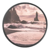 Sonnenuntergang am schwarzen Sandstrand Reynisfjar Eishockey Puck (Vorderseite)