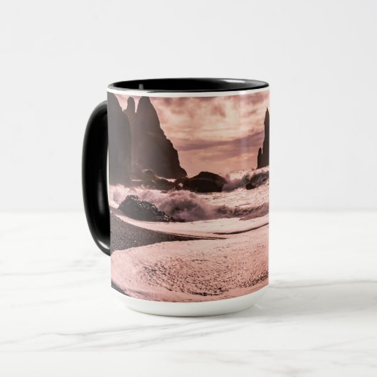 Sonnenuntergang am schwarzen Sandstrand Reynisfjar Tasse (Vorderseite Links)