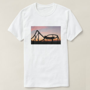 Sonnenuntergang am Sechs Fahnen Zauberberg T-Shirt