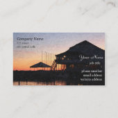 Sonnenuntergang am See mit Gebäude auf dem Deck Visitenkarte (Rückseite)