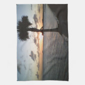 Sonnenuntergang am Strand Geschirrtuch (Vertikal)