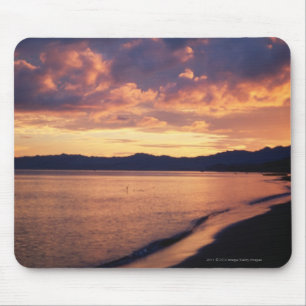 Sonnenuntergang am Strand Mousepad