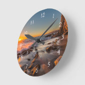 Sonnenuntergang am Victoria Beach Runde Wanduhr (Winkel)