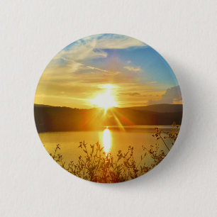 Sonnenuntergang auf dem Bergsee Arrowhead Button