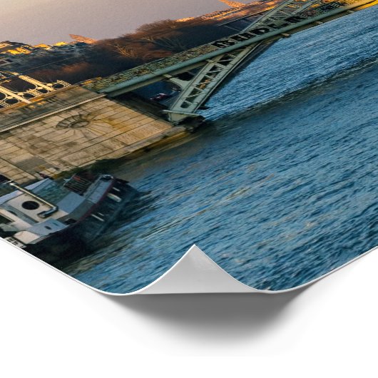 Sonnenuntergang auf dem Eiffelturm und Pont Rouell Poster (Ecke)